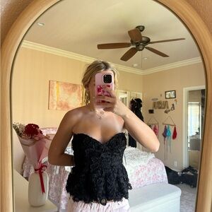 Chic Black Lace Crop Top